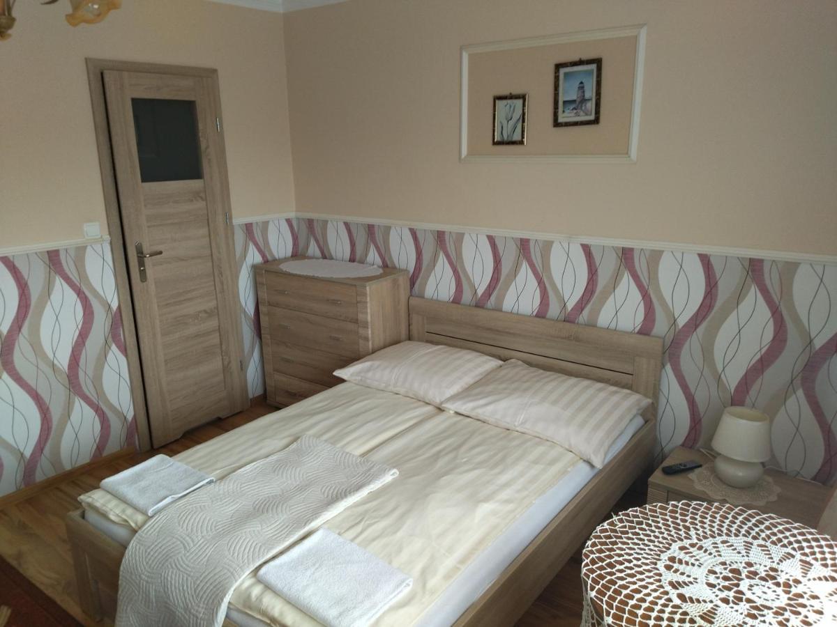 Karolinka Leba Apartment Екстериор снимка