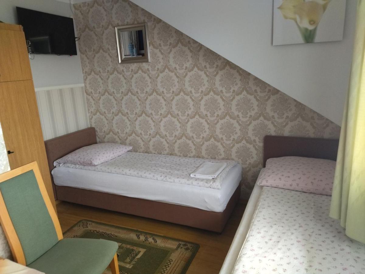 Karolinka Leba Apartment Екстериор снимка