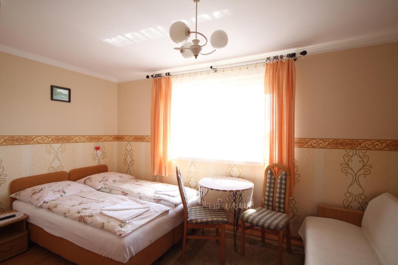 Karolinka Leba Apartment Екстериор снимка