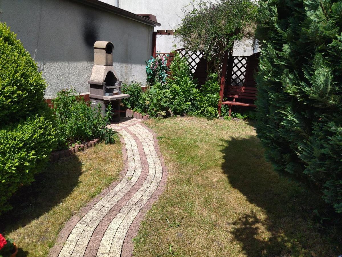 Karolinka Leba Apartment Екстериор снимка
